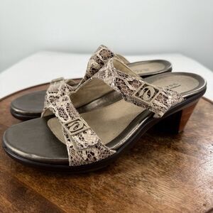 Aravon Sandals Wm 8 D Wide New Balance Block Heel Slide Snakeskin Leather